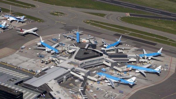 Hollanda Schiphol Havalimanı'nı büyütme işini Rönesans aldı