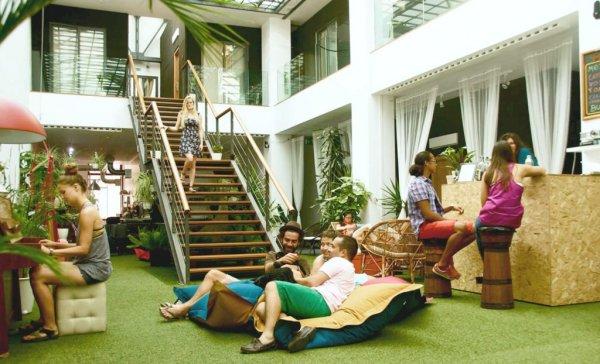 Hostel nedir, ne değildir