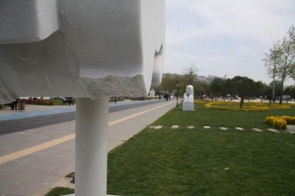 Tekirdağ’da heykellere saldırı