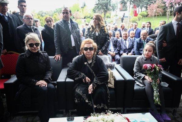 Turgut Özal vefatının 25. yılında anıldı