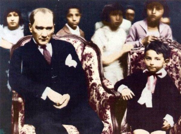 Atatürk'ün çocuklar için söylediği sözler