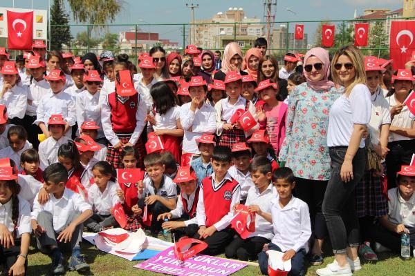 Silopi'de 23 Nisan 6 yıl sonra statta kutlandı