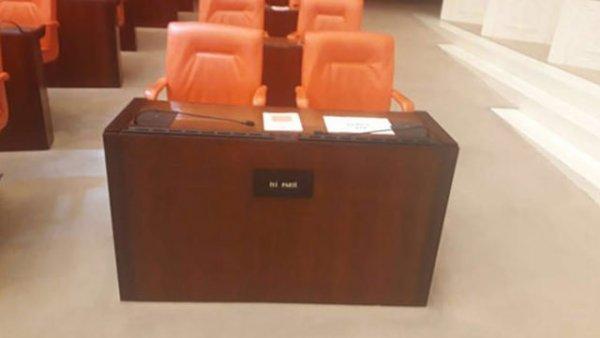 İYİ Parti'nin ikame vekilleri yerini yadırgadı