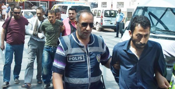 Pazarda köfte kavgasının 14 sanığı hakim karşısında