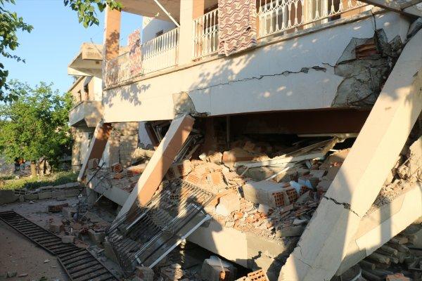 Samsat'ta deprem paniği