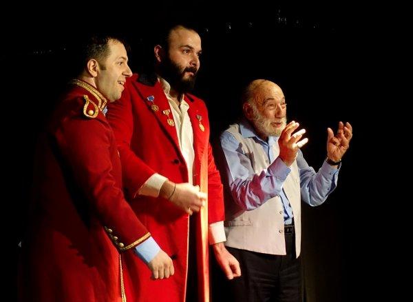 Yılmaz Gruda: Tiyatro benim için sevdadır