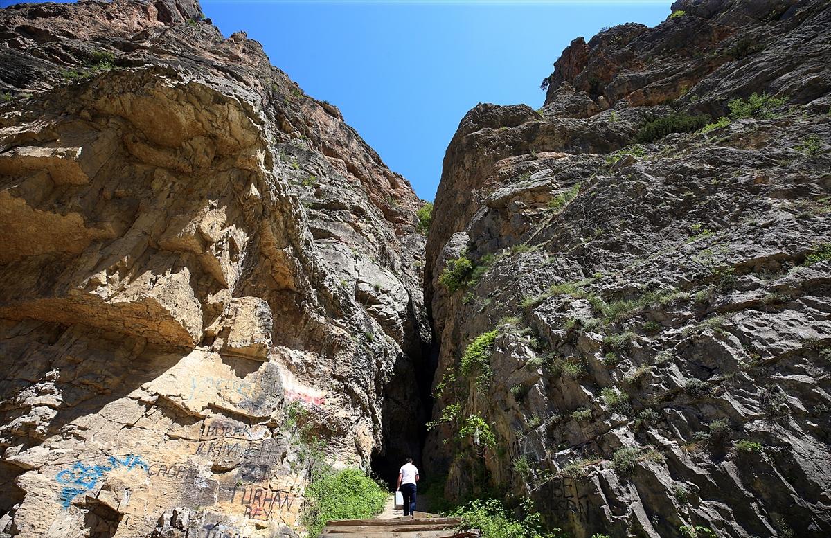 Cehennem Deresi Kanyonu'nda büyüleyen yolculuk