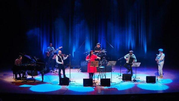 Mostar Sevdah Reunion İstanbul'da konser verdi