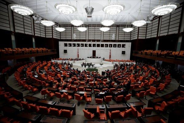 'İstanbul Üniversitesi Cerrahpaşa'nın adı TBMM'den geçti