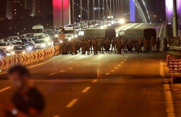 Fetullah Gülen'in avukatından darbe girişimi itirafı