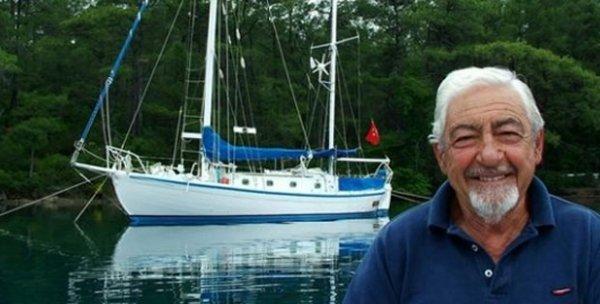 Sadun Boro anısına anıt