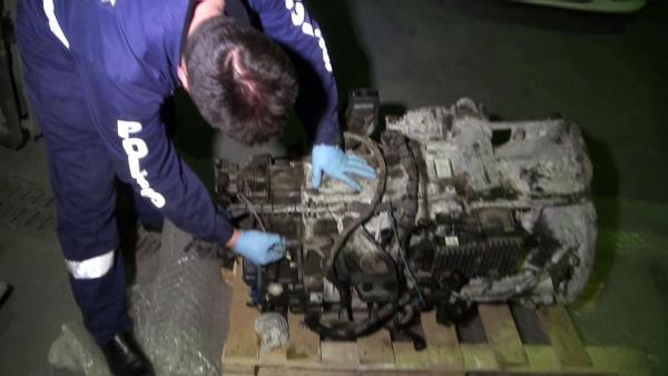 Şanzımanın içinde 120 bin captagon hap çıktı