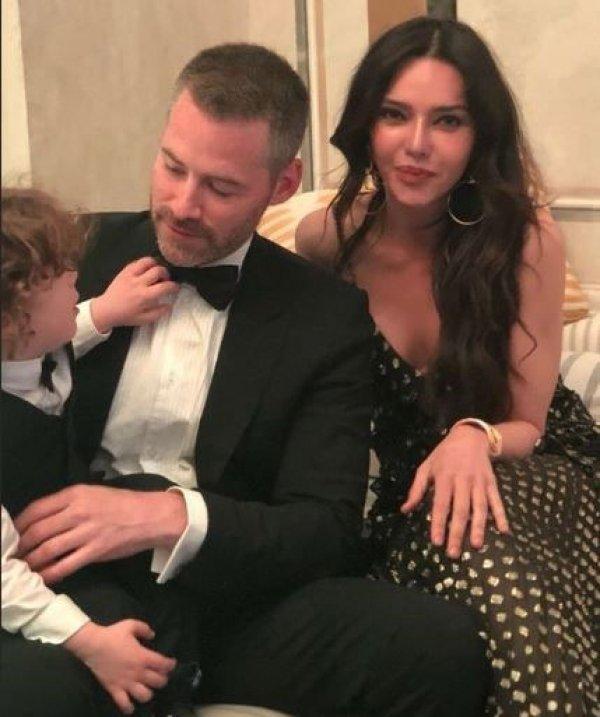 Hande Ataizi ile eski eşi Benjamin Harvey aynı davette