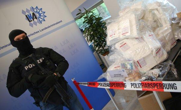 Almanya'da terminatör polis yasası meclisten geçti