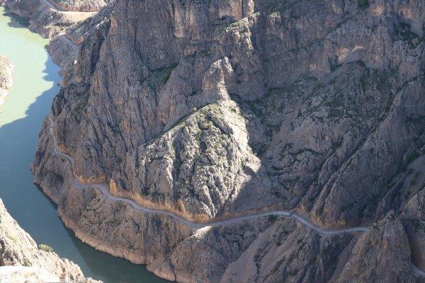 Erzincan'daki 'Taş Yolu' adrenalin tutkunlarını bekliyor