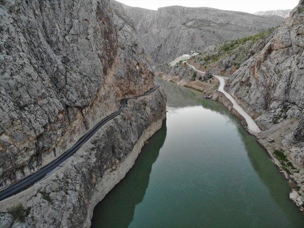 Erzincan'daki 'Taş Yolu' adrenalin tutkunlarını bekliyor