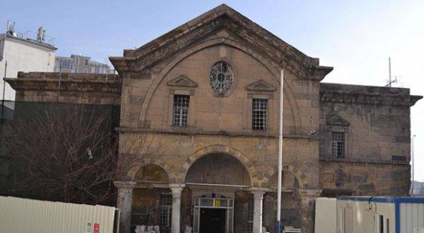 Meryem Ana Kilisesi kütüphane oluyor