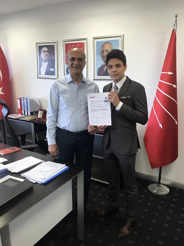 CHP'de en yaşlı ve en genç vekil adayı Antalya'dan