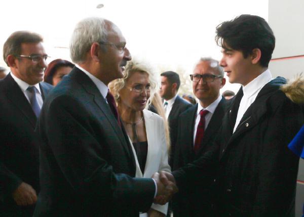 CHP'de en yaşlı ve en genç vekil adayı Antalya'dan