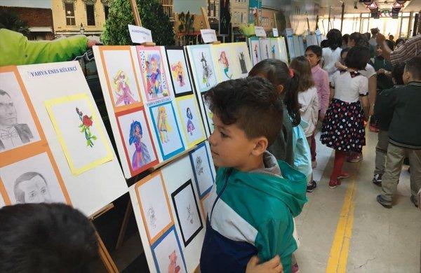 Küçük Enes ikinci resim sergisini açtı