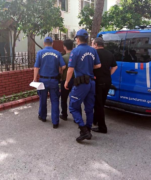 İzmir merkezli 4 ilde FETÖ operasyonu