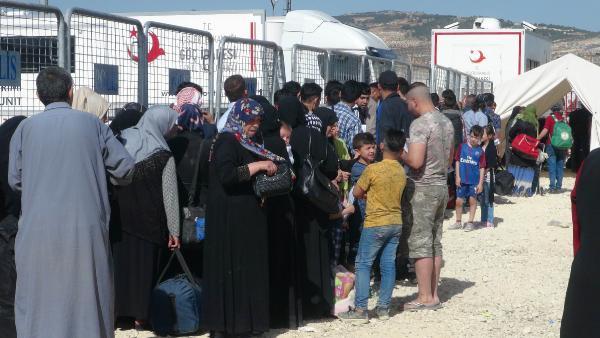 10 bin Suriyeli bayram için ülkesine döndü