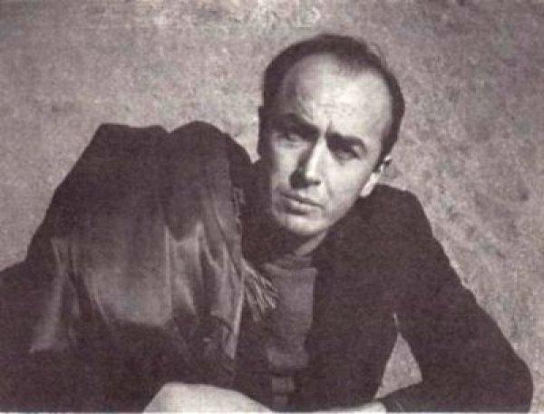 Kendi sesinden şiirleriyle Edip Cansever