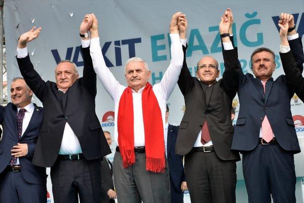 Mehmet Ağar AK Parti mitinginde