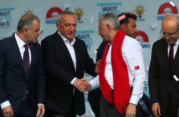 Mehmet Ağar AK Parti mitinginde