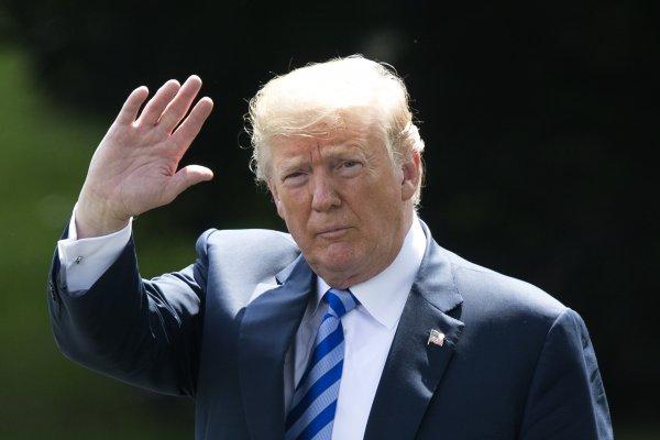 Trump, Beyaz Saray'da iftar yemeği verecek
