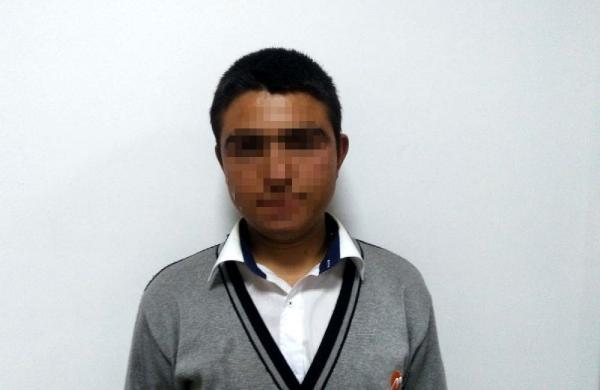 Kız kaçırmak için otobüs çaldı