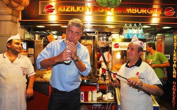 Anthony Bourdain kimdir