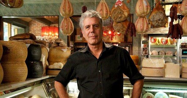 Anthony Bourdain kimdir