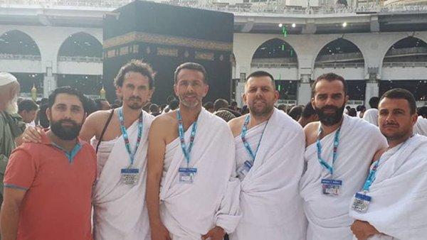 Tuncay Şanlı umrede