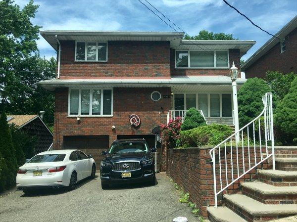 Adil Öksüz’ün eşi ABD’de görüntüledi