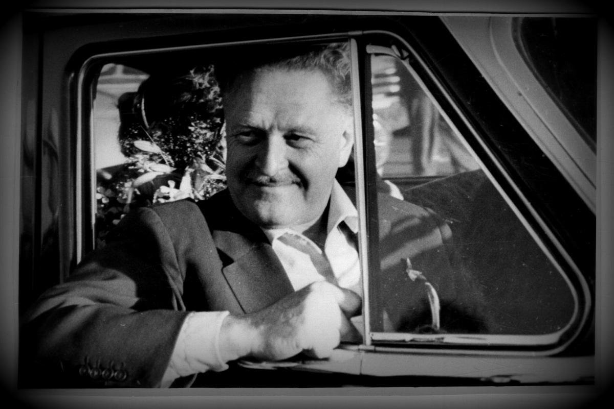 Attila İlhan kimdir