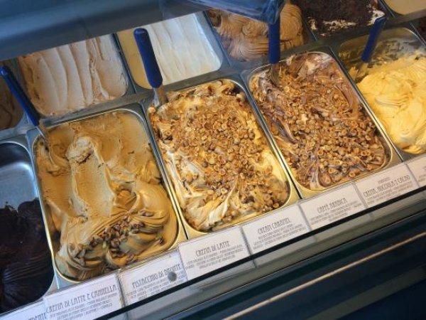 Roma’da dondurma rotanız