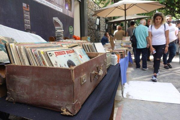 'Sahaflık birikim gerektiren bir iştir'