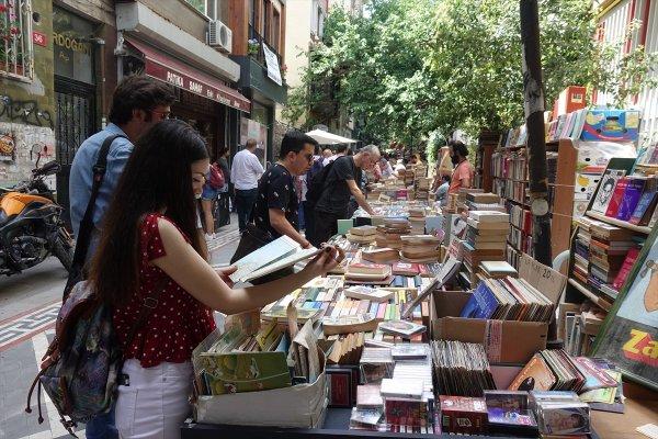 'Sahaflık birikim gerektiren bir iştir'