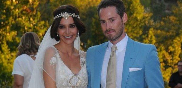 Hande Ataizi ve Benjamin Harvey tatile çıkıyor