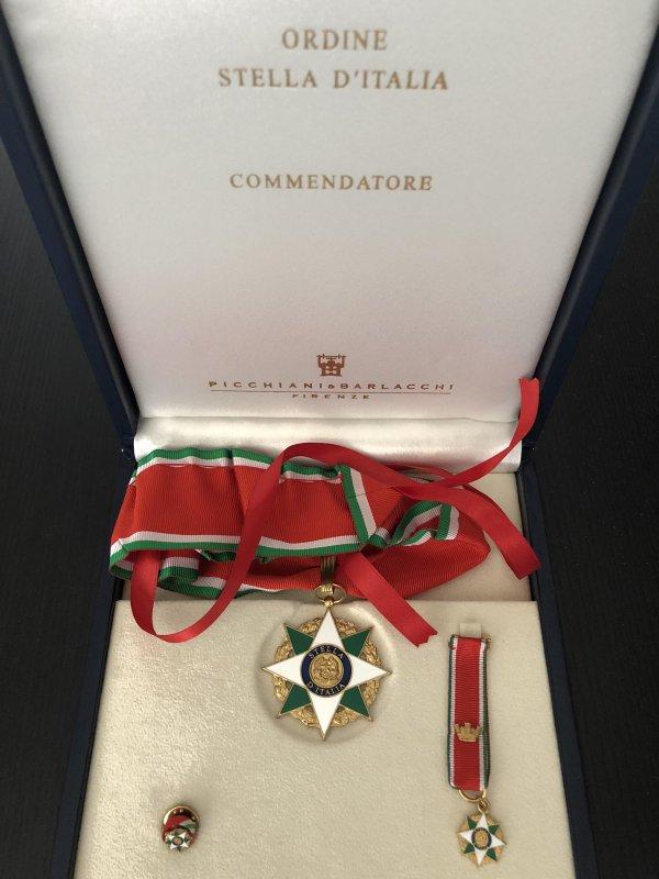 Lütfullah Göktaş’a Commendatore nişanı
