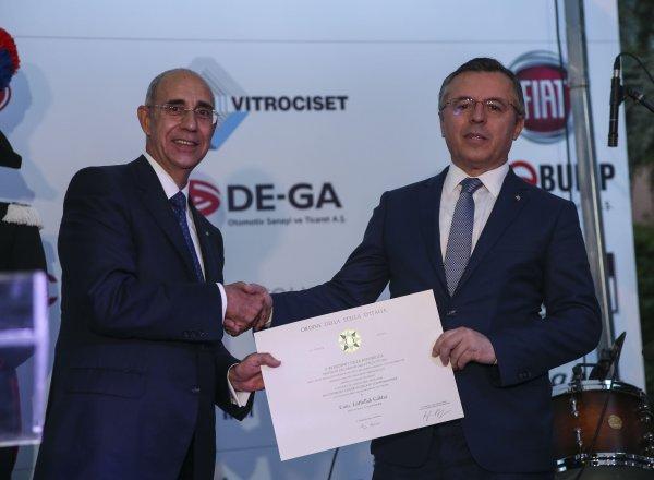 Lütfullah Göktaş’a Commendatore nişanı
