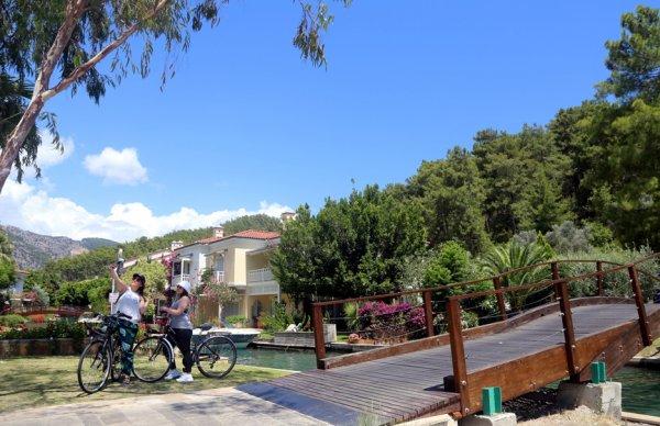 Ünlülerin tanıttığı mahalle: Göcek