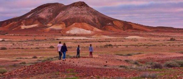 Kıyameti yerin altında bekleyenler: Coober Pedy