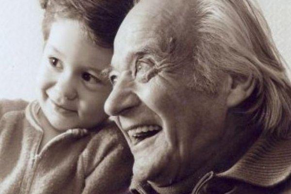 Toplumcu gerçekçi yazar: Rıfat Ilgaz