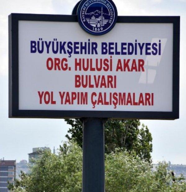 Hulusi Akar, yapımına katkıda bulunduğu camiyi açacak