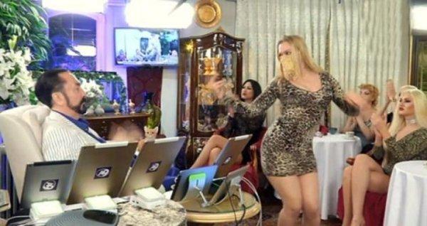 Ceylan Özgül, Adnan Oktar'ı anlattı