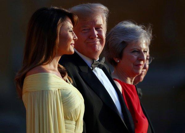 Trump'tan İngiltere Başbakanı May'a: Brexit'i berbat etti