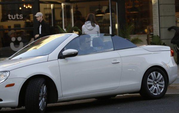 Amerika'daki FETÖ'cülerin lüks yaşamı