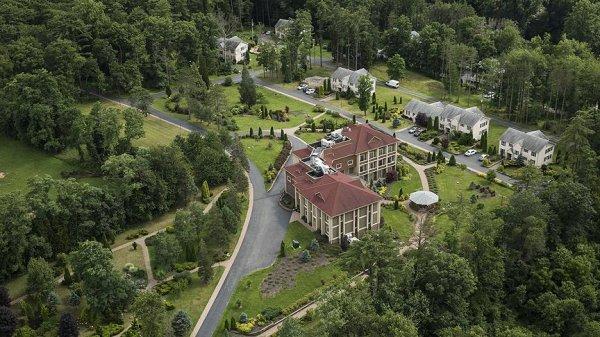 Amerika'daki FETÖ'cülerin lüks yaşamı